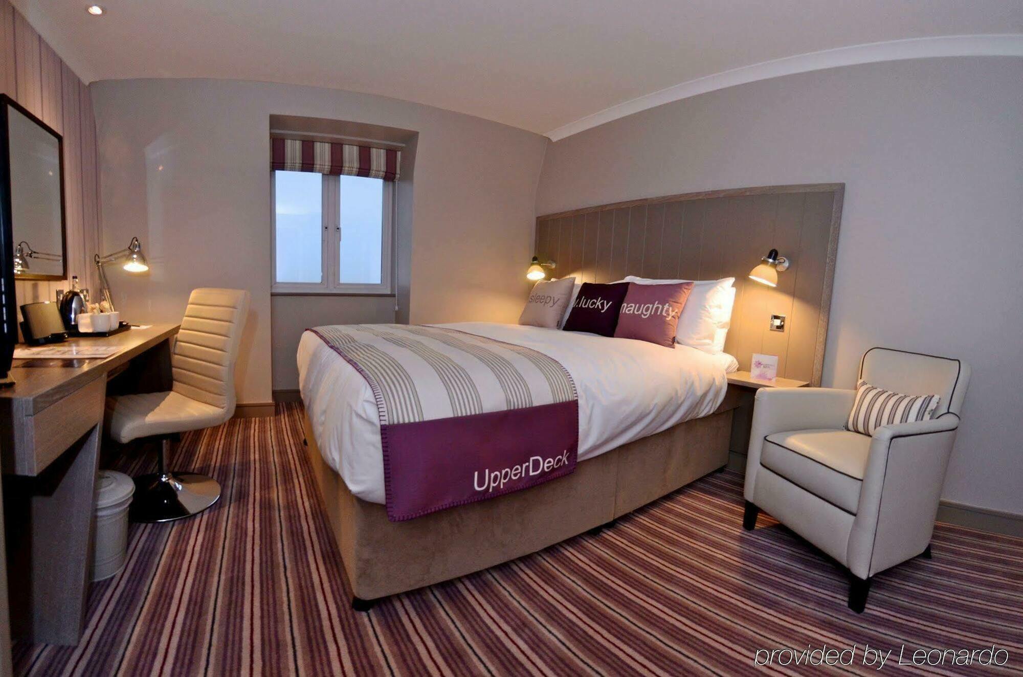 Village Hotel Bournemouth Dış mekan fotoğraf